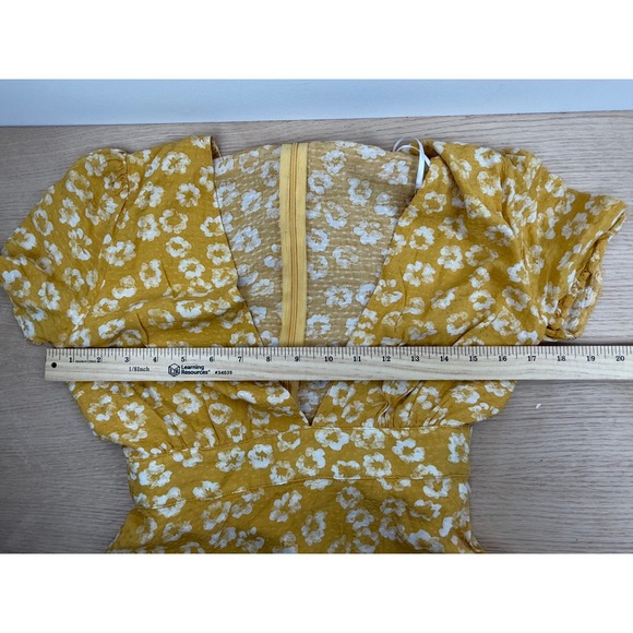 Lulus Mustard Yellow Floral Print Mini Dress Short‎ Sleeve Deep V Neck - Picture 10 of 10